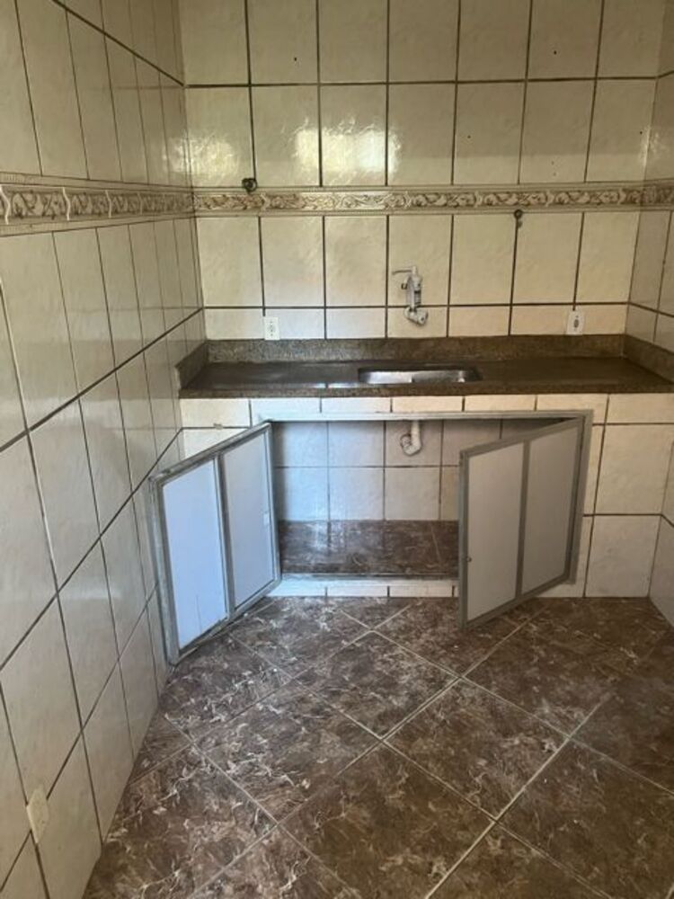 Casa para alugar com 3 quartos - Foto 1