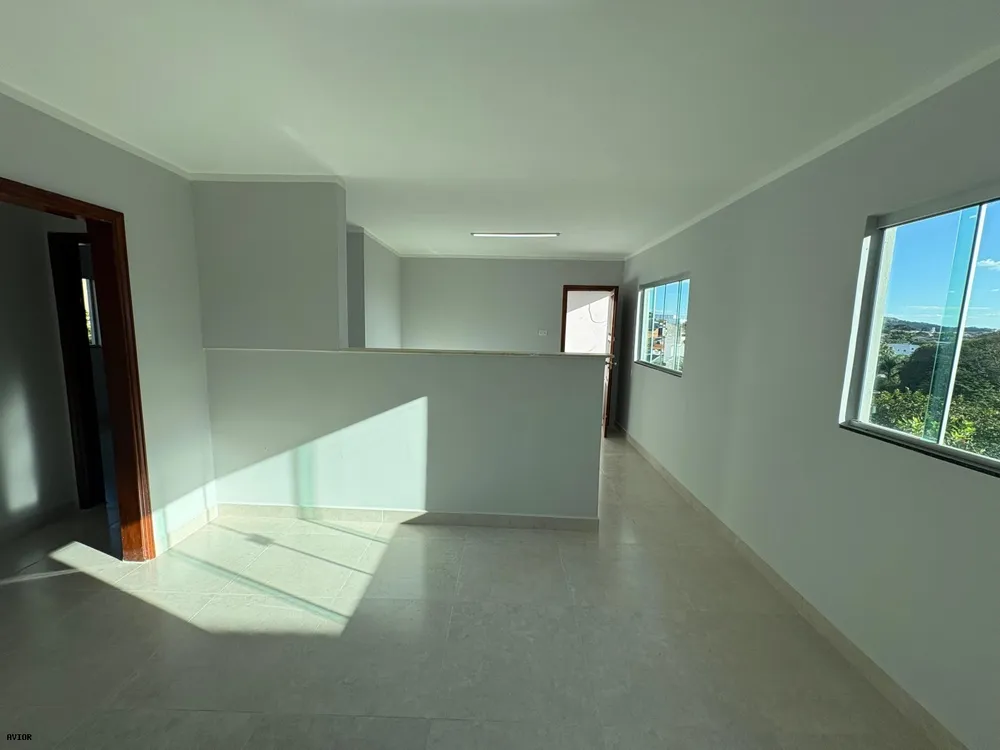 Casa, 3 quartos, 243 m² - Foto 3