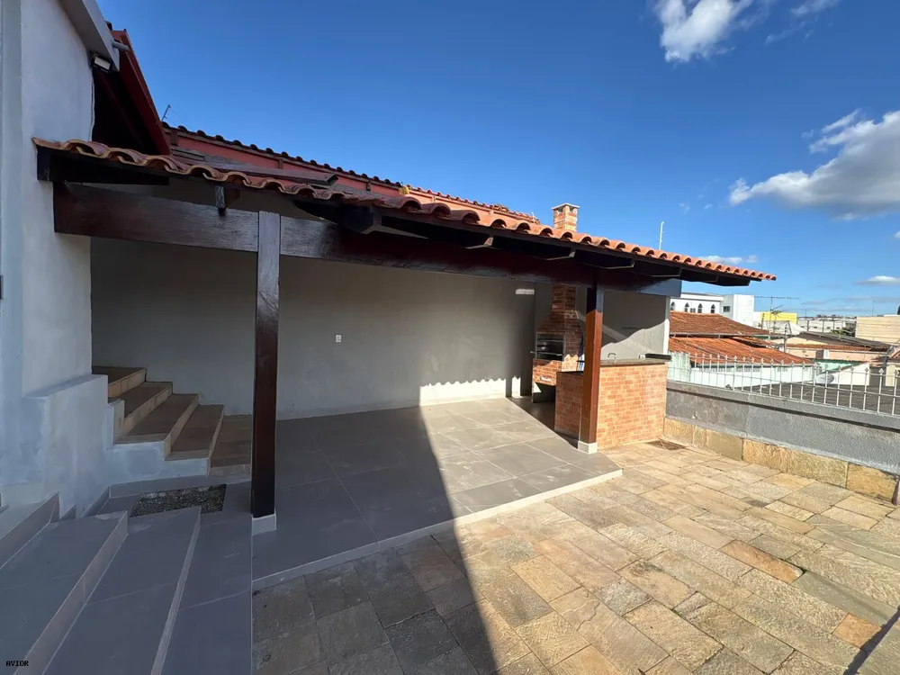 Casa, 3 quartos, 243 m² - Foto 10