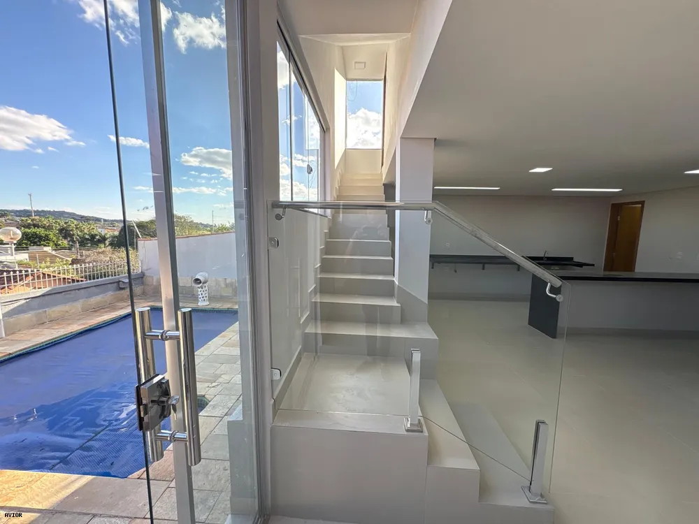 Casa, 3 quartos, 243 m² - Foto 6