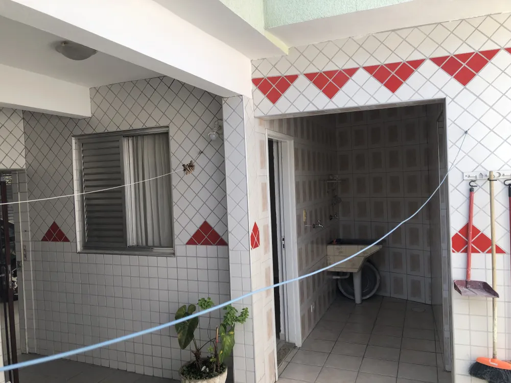 Casa, 3 quartos, 220 m² - Foto 12