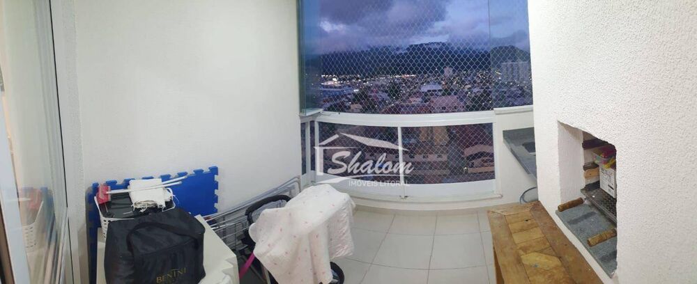Apartamento à venda com 2 quartos, 67m² - Foto 2