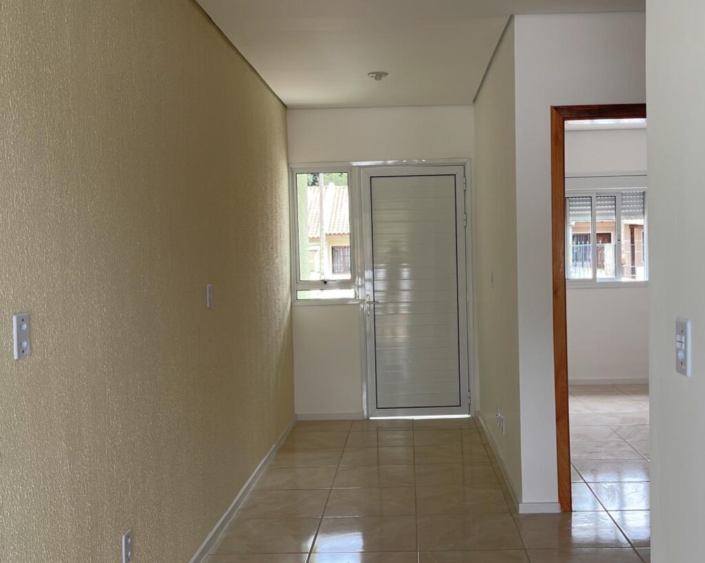 Casa à venda com 2 quartos, 44m² - Foto 3