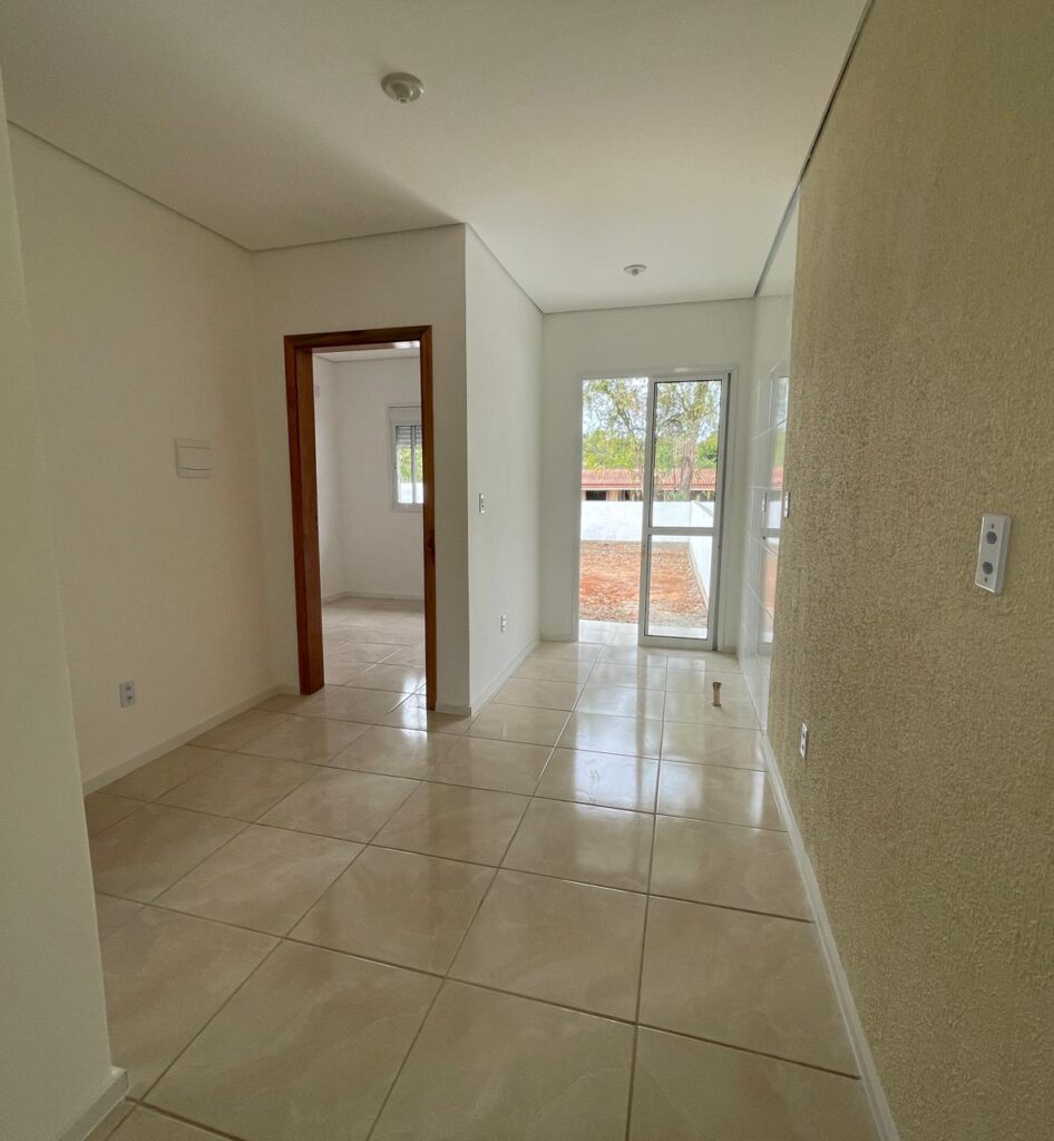 Casa à venda com 2 quartos, 44m² - Foto 5