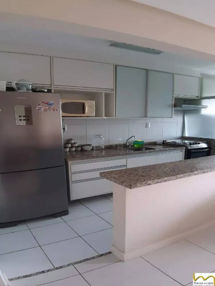 Apartamento à venda com 2 quartos, 77m² - Foto 3