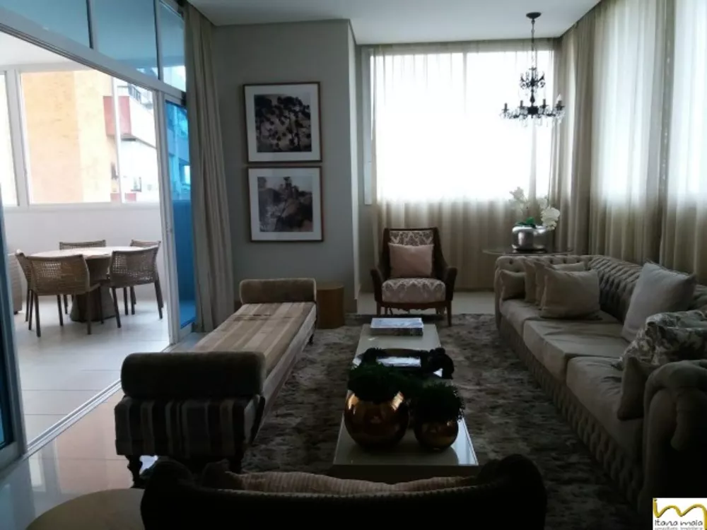 Apartamento à venda com 3 quartos, 155m² - Foto 3