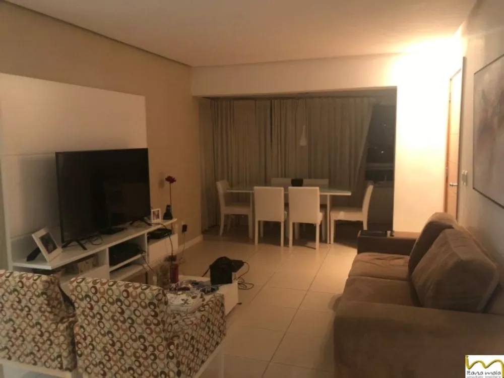 Apartamento à venda com 3 quartos, 90m² - Foto 1