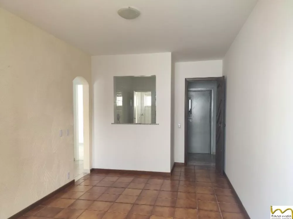 Apartamento à venda com 2 quartos, 95m² - Foto 3