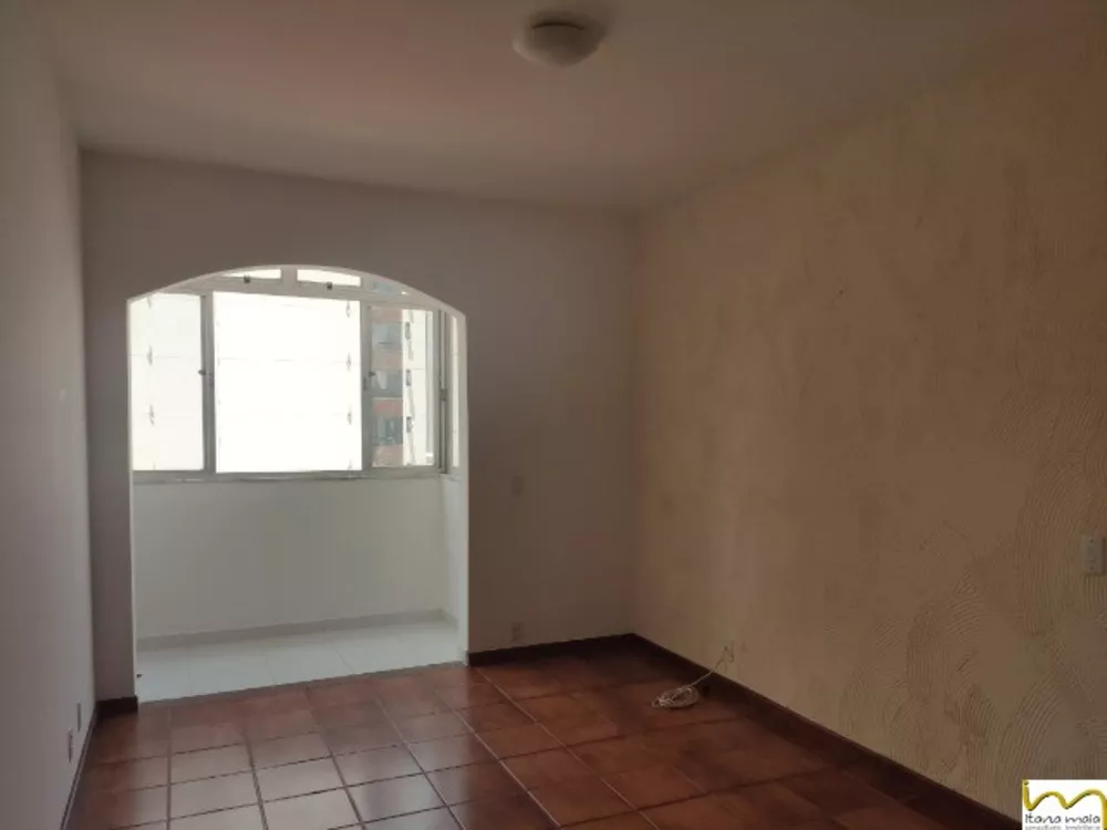 Apartamento à venda com 2 quartos, 95m² - Foto 4