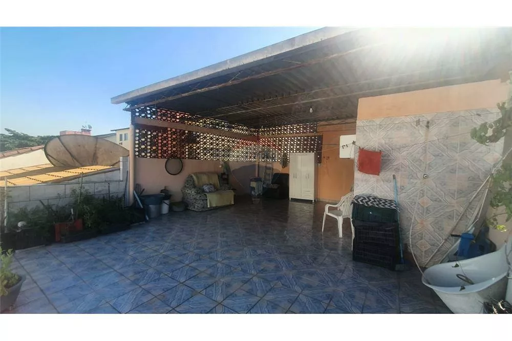 Casa, 5 quartos, 229 m² - Foto 4