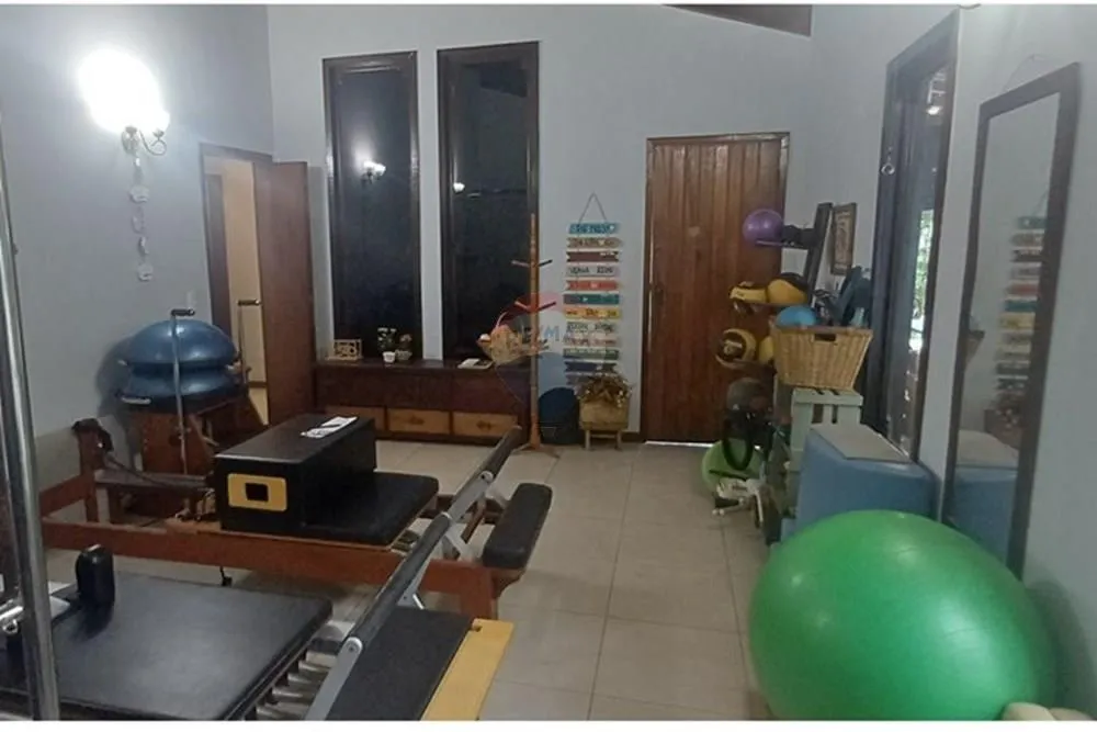 Casa, 4 quartos, 289 m² - Foto 4