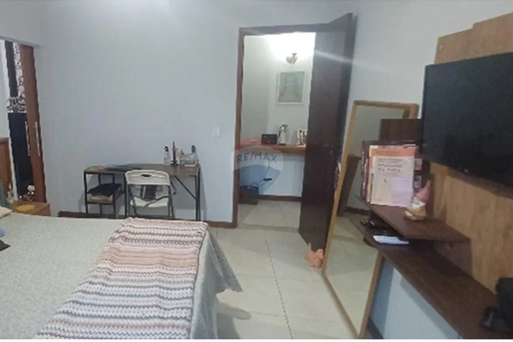 Casa, 4 quartos, 289 m² - Foto 2