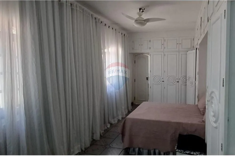 Casa, 3 quartos, 213 m² - Foto 44