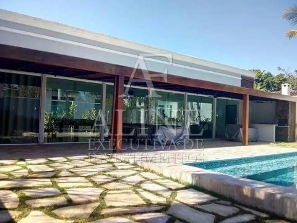 Casa à venda com 7 quartos, 280m² - Foto 18