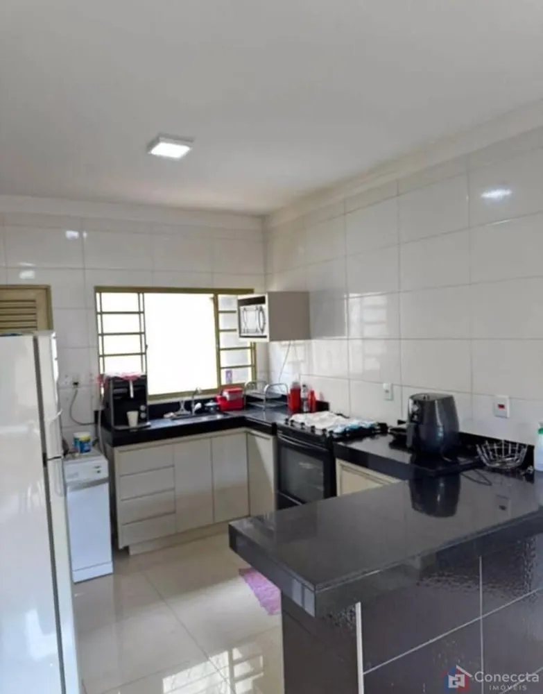Casa, 3 quartos, 150 m² - Foto 2