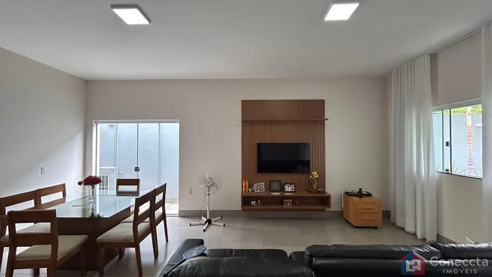 Casa, 3 quartos, 227 m² - Foto 4