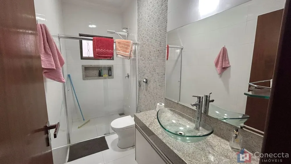 Casa, 3 quartos, 229 m² - Foto 7