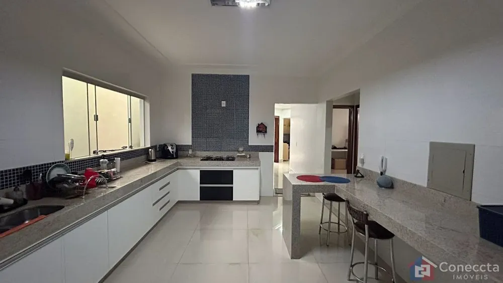 Casa, 3 quartos, 229 m² - Foto 5