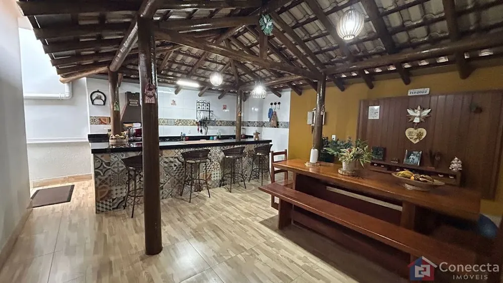 Casa, 3 quartos, 229 m² - Foto 4