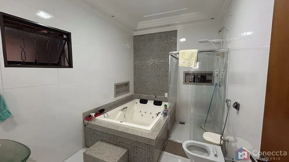 Casa, 3 quartos, 229 m² - Foto 19