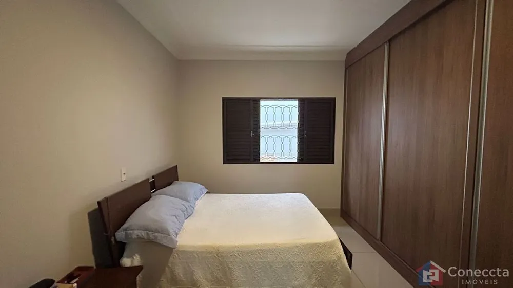 Casa, 3 quartos, 229 m² - Foto 10