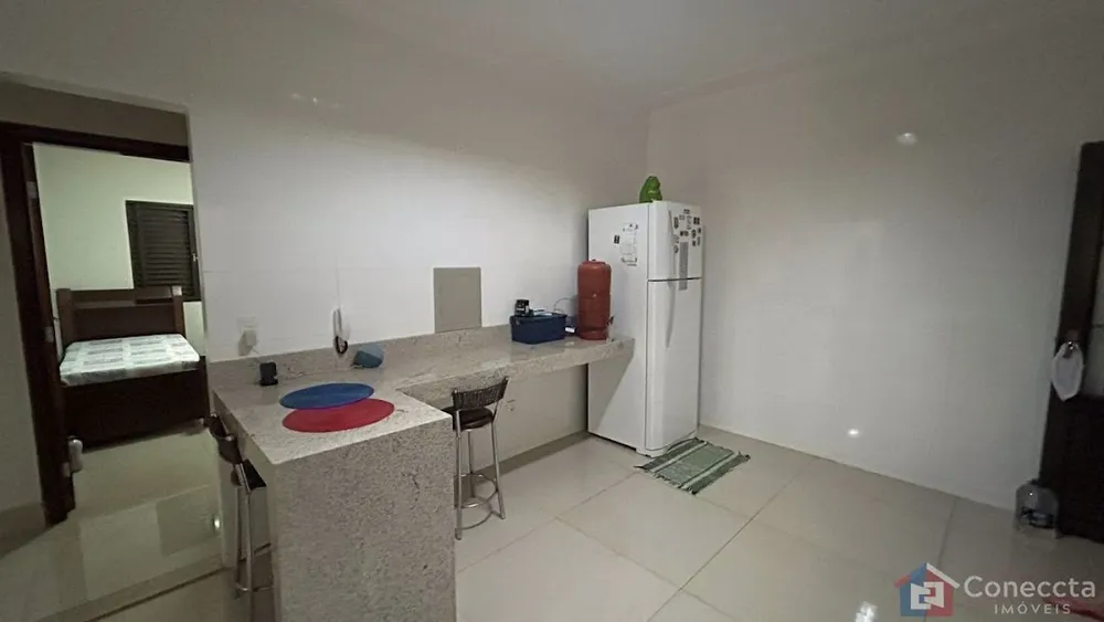 Casa, 3 quartos, 229 m² - Foto 13