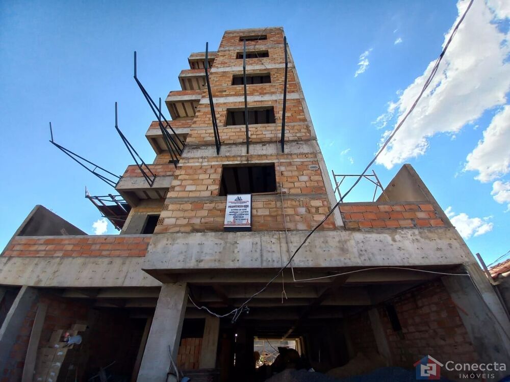 Cobertura à venda com 4 quartos, 135m² - Foto 4