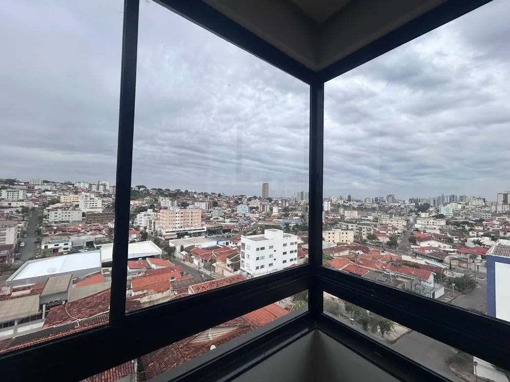 Apartamento, 3 quartos, 237 m² - Foto 2