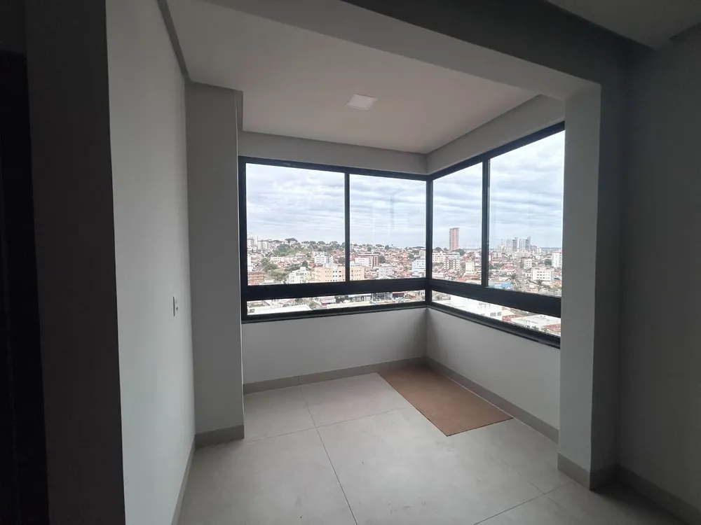 Apartamento, 3 quartos, 237 m² - Foto 1