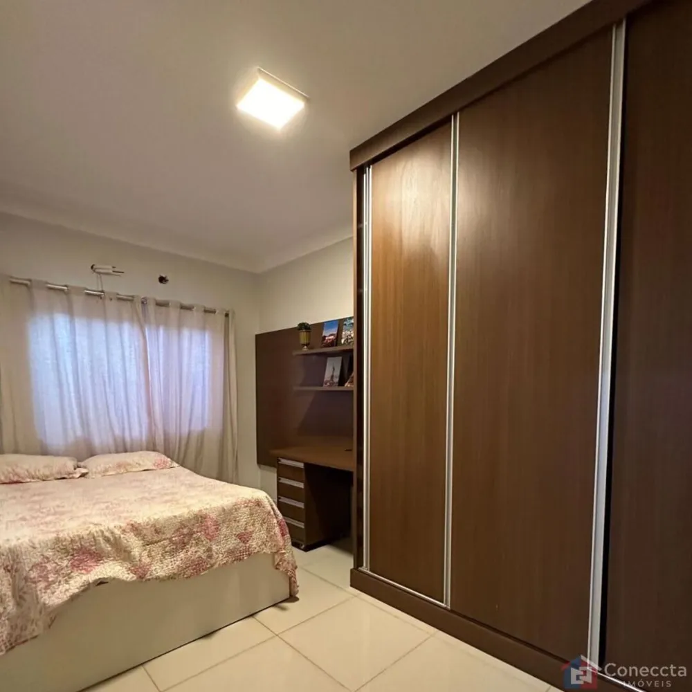 Casa, 3 quartos, 220 m² - Foto 3