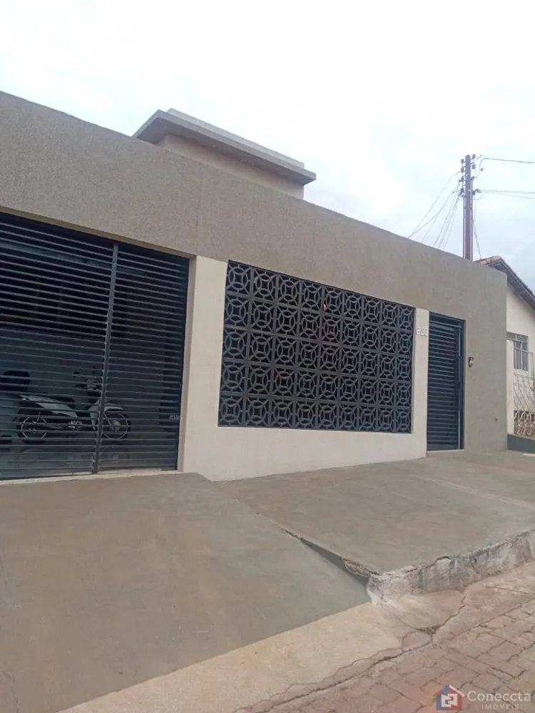 Casa, 3 quartos, 121 m² - Foto 1
