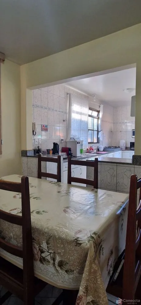 Casa, 4 quartos, 172 m² - Foto 2