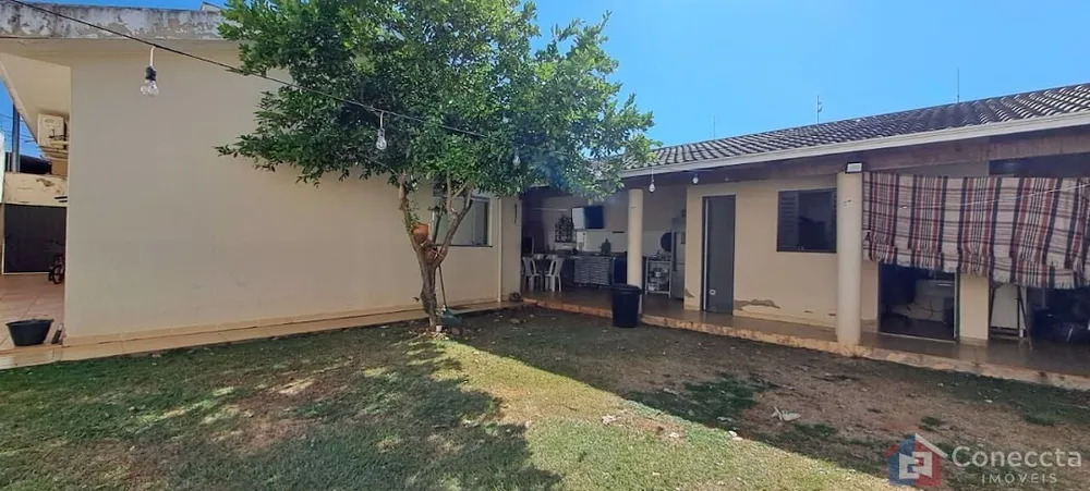 Casa, 3 quartos, 200 m² - Foto 1