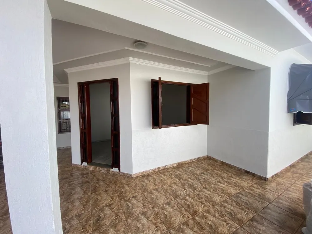 Casa, 4 quartos, 230 m² - Foto 3