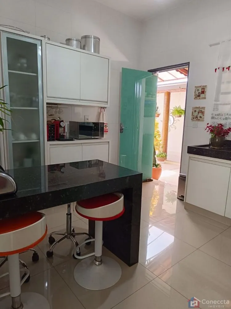 Casa, 3 quartos, 193 m² - Foto 11