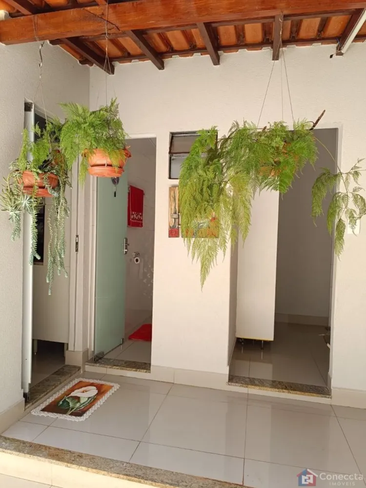 Casa, 3 quartos, 193 m² - Foto 2