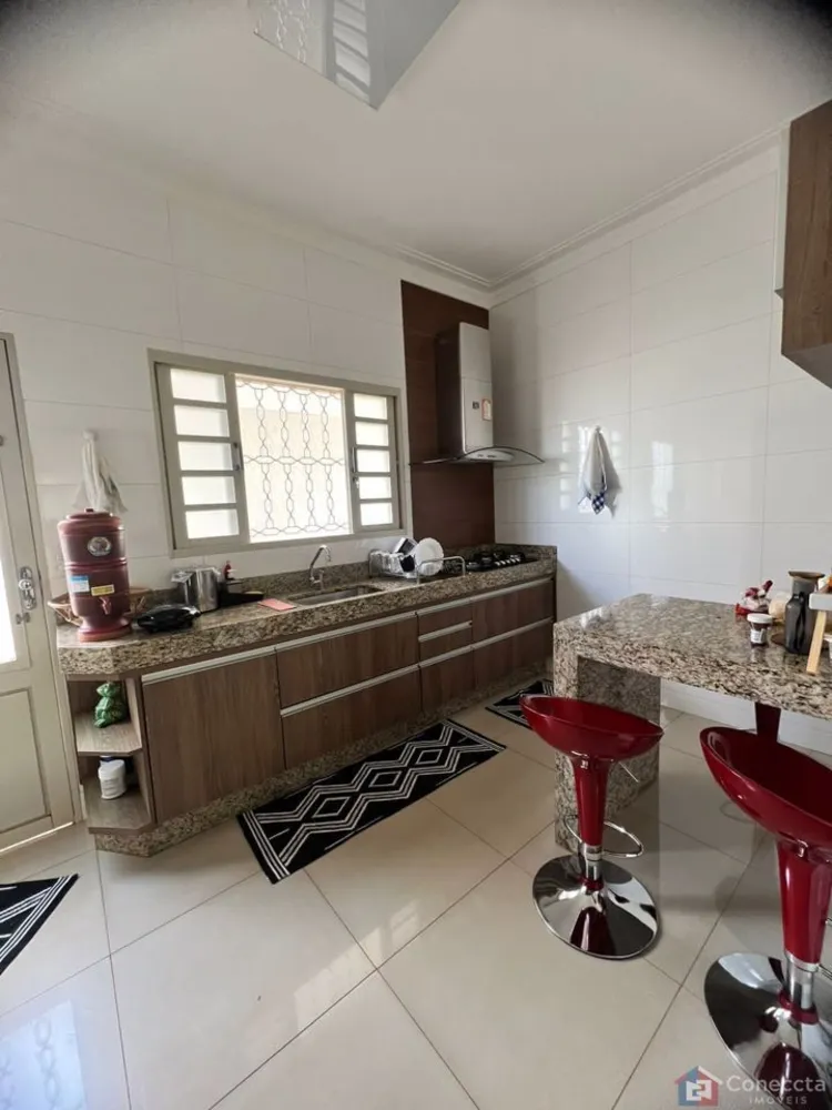 Casa, 3 quartos, 160 m² - Foto 3