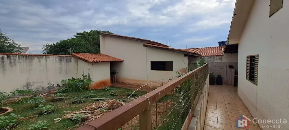 Casa, 4 quartos, 195 m² - Foto 9