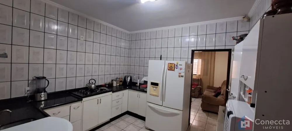 Casa, 4 quartos, 195 m² - Foto 6