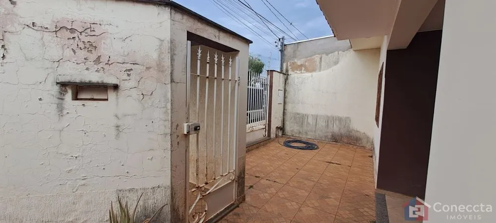 Casa, 4 quartos, 195 m² - Foto 1