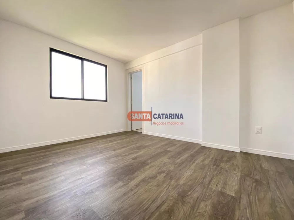 Apartamento à venda com 2 quartos, 77m² - Foto 9