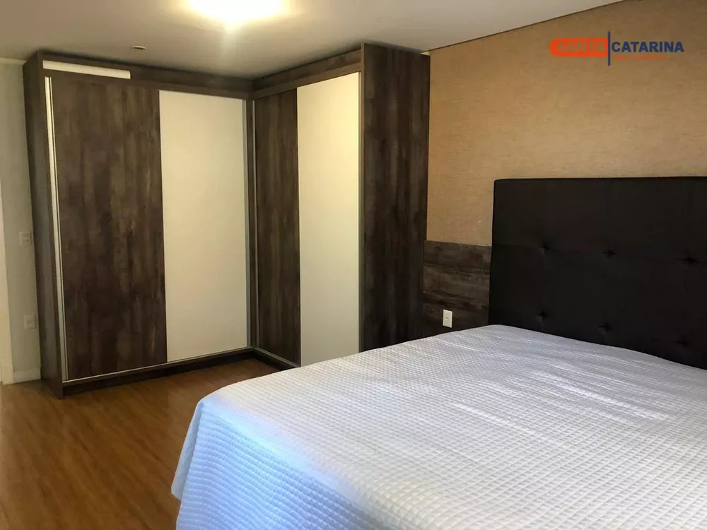 Apartamento à venda com 4 quartos, 154m² - Foto 5