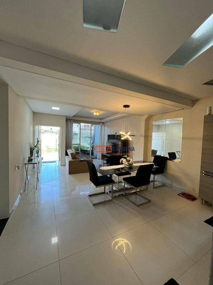 Casa, 3 quartos, 225 m² - Foto 5