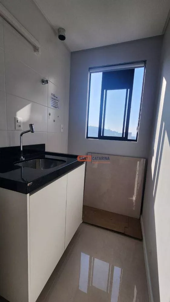 Apartamento à venda com 2 quartos, 83m² - Foto 4