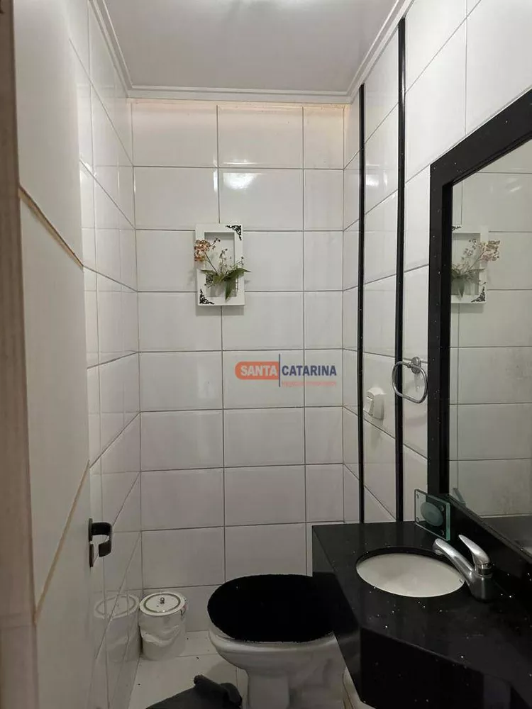 Sítio para alugar com 3 quartos, 250m² - Foto 11