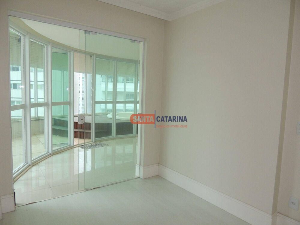 Apartamento, 3 quartos, 254 m² - Foto 10