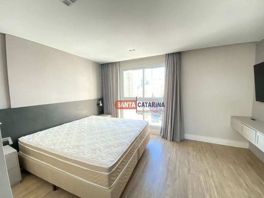 Apartamento à venda e aluguel com 3 quartos, 139m² - Foto 4