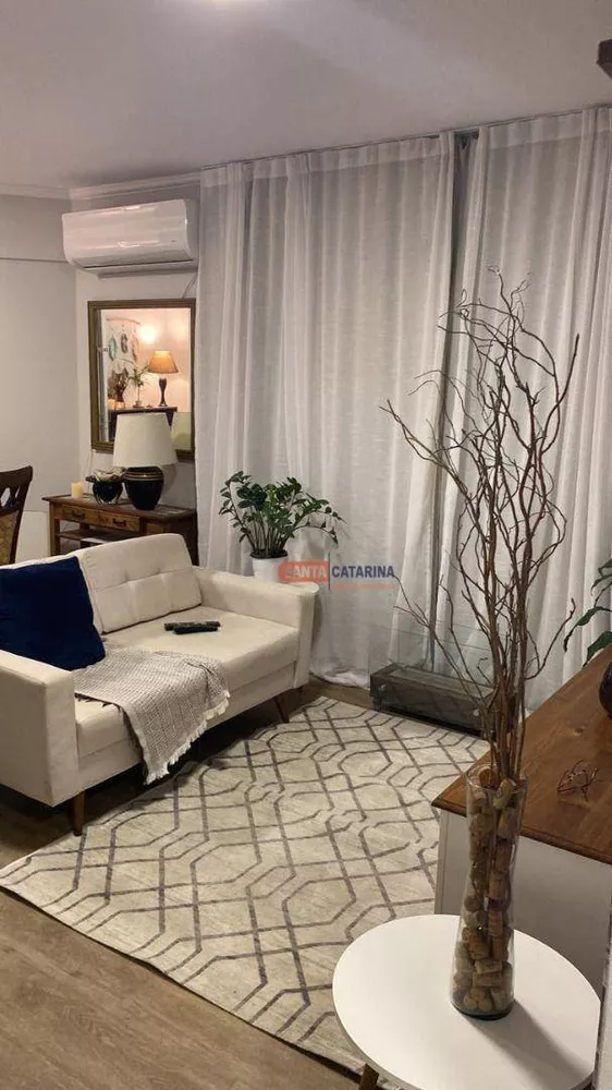 Apartamento à venda com 3 quartos, 101m² - Foto 3