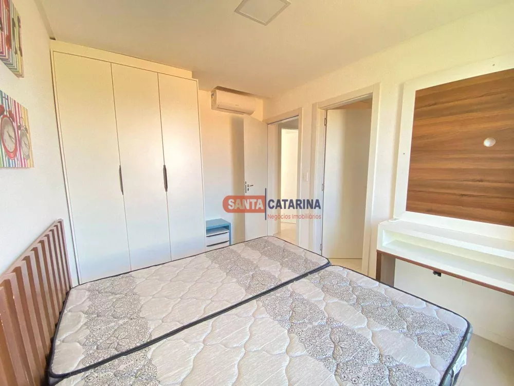 Apartamento para alugar com 2 quartos, 77m² - Foto 10