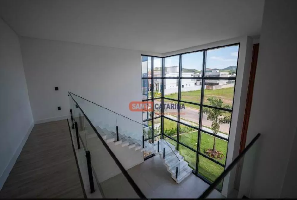 Sobrado à venda com 4 quartos, 315m² - Foto 4